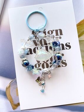 Ocean Blue Iridescent Beaded Keyring with glowing in the dark floral